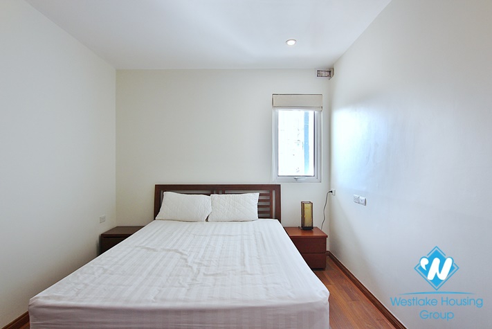   A nice serviced apartment with balcony for rent in Quang An